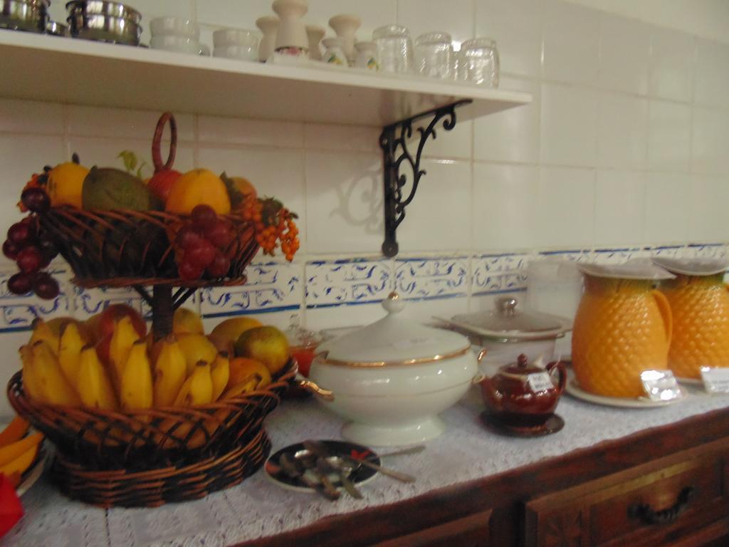 Pousada Arte Colonial - Casarao Historico Do Sec XVIII - Lancha Propria Парати Екстериор снимка