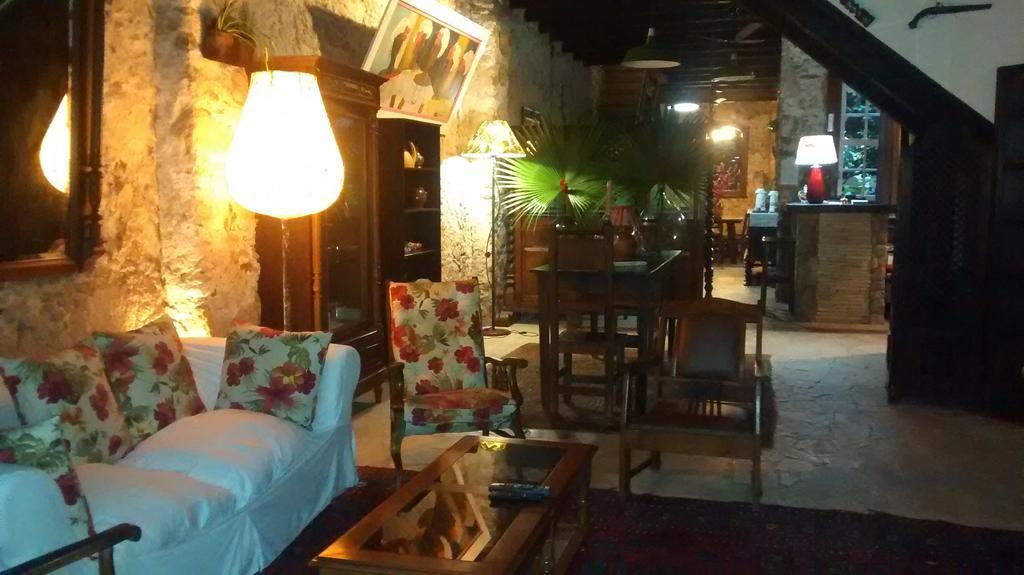 Pousada Arte Colonial - Casarao Historico Do Sec XVIII - Lancha Propria Парати Екстериор снимка